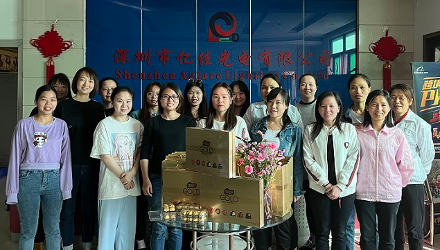 情暖三月！亿万先生mr集团祝所有女神节日快乐 